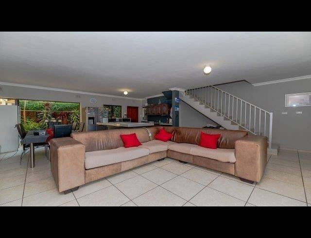 3 BEDROOM DUPLEX RENTED IN SUNNINGDALE